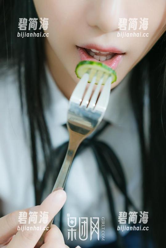 GIRLT果团网 - 最佳推荐：萌神妹妹的油亮作品，你在线了吗？