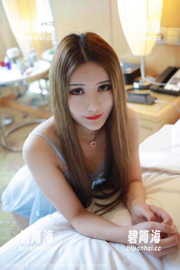 MFStar模范学院 - 最新图册：艾莉Evelyn的日常，随时随地的放飞自我大赛!