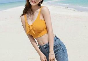 MiStar魅妍社 – 美图中婚纱随意的垂落，杨晨晨sugar的气息影影绰绰，像搬了家的云灵。