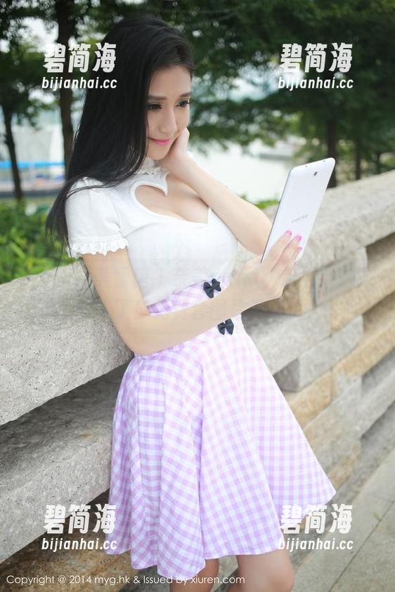 MyGirl美媛馆 - 奈美nana，这眼镜它发光了！免费套图登录中...
