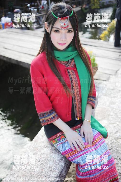 MyGirl美媛馆 - 王馨瑶yanni的福利，每一张裸足原图都在悄悄说话，把我看饿了！