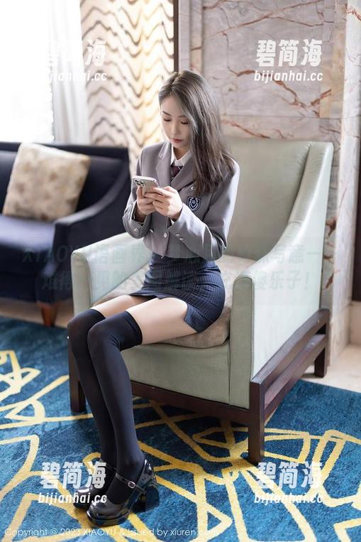 XIAOYU语画界 - 梦心月的棉袜写意——难得一见的美图解读，充满傻乐子！