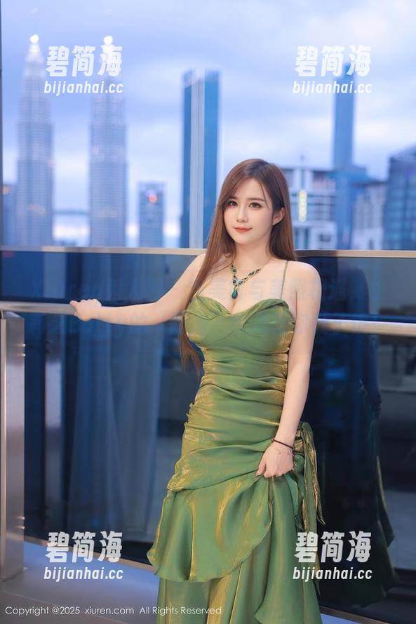 Xiuren秀人网-徐莉芝Botty Xiuren秀人网 - 当美食与美照相遇,徐莉芝Botty的‘厨娘’收藏让你肚子饿!
