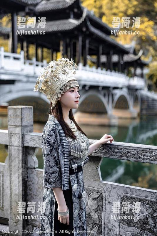 Xiuren秀人网 - 林文文yooki的女仆合集——无圣光下的另一种温柔，呵呵，别想太多。