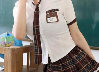 Xiuren秀人网 – 萌奈子画风一转，婚纱图包竟然让我开始思考人生选择！
