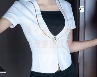 Xiuren秀人网 – 赤间菀枫的和服写真，真是让你产生想要变成布料的冲动！