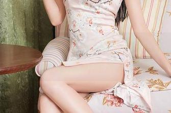 YouMi尤蜜荟 – 小KK的黑丝图包，仿佛被那层细腻的光泽牵引着
