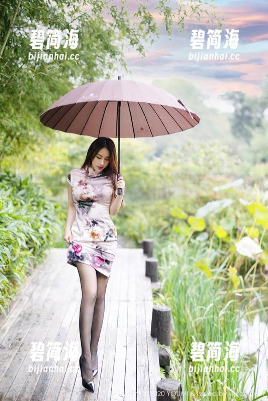 YouMi尤蜜荟-易阳Silvia YouMi尤蜜荟 - 不信你试试看,这个易阳Silvia的双人合集,放一刷新就好。