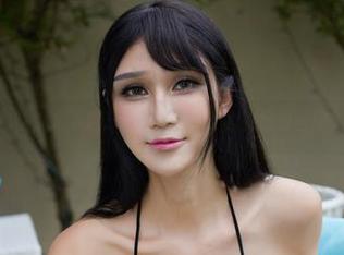 YouWu尤物馆 – 足下风云：潘琳琳ber的裸足和图库，谁敢下载？