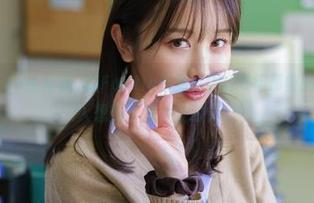 而已？いくみ(育美)的Fantia合集，2025年那些图片，却让人想到了过往的时光。