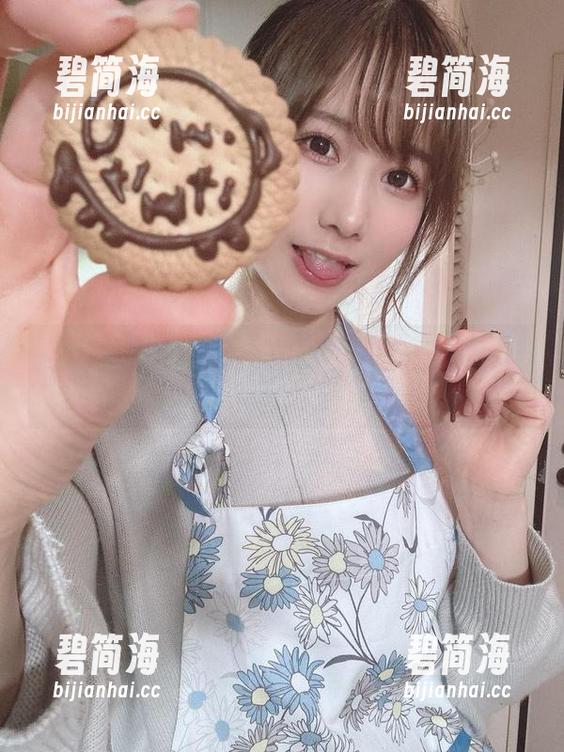 2021年私拍回顾：けん研在Fantia上让人忍俊不禁的作品！