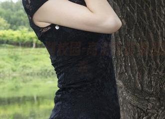 丽柜 – 钟情绘制校园-高清写真集里的小确幸