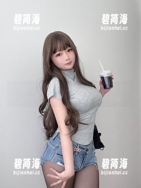 看！依依超级懒的运动系女孩合集更新了！又想起小时候我那惨淡的运动生涯。