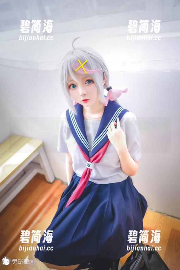 精选肉丝制服裙，兔玩映画不断挑战下限，我想说这真的可以吗？