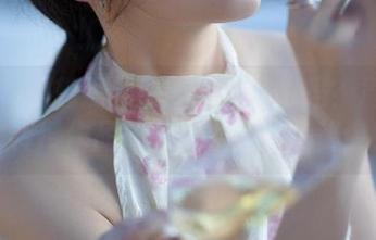 微密圈 – 想提升你的自拍技术吗？周妍希来传授作品分享的‘尬聊’秘诀！