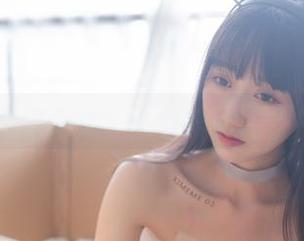喵糖映画这回出新货了，原图中的JK在黄昏里可是迷得不行！