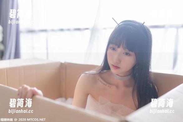 喵糖映画这回出新货了，原图中的JK在黄昏里可是迷得不行！
