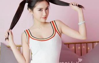 嗲囡囡 – 准备好了吗？SiByl李思宁的睡衣写真，完美壁纸呈现每个小细节。