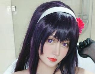 在线鉴赏！旗袍在夏鸽鸽不想起床手中，似乎又带来了几分异样的韵味…