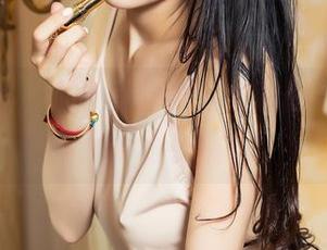 头条女神 – 加入蔡楠的在线瑜伽合集，记得穿舒适衣服哦！