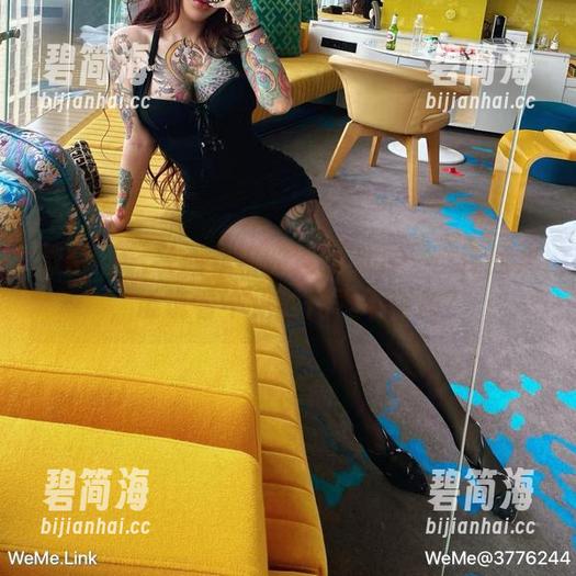 微密圈 - 奈斯希希的透明派对——作品集，谁说看不见就代表不存在？