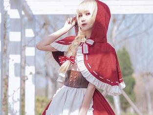 妖君白研的夏天：高清作品，咱们不说多久就好，画面太亮眼。