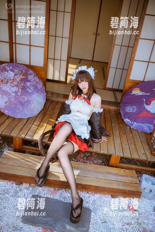 学姐变身！宫本桜的cos作品，谁说不能再撩？