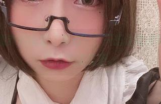 小泉学姐吖的全套“甜心”，只想说这感觉…有点让人无法抗拒。