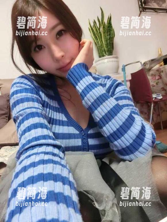 微密圈 - 小芯酱的红色跑偏！好照片、原图，这次我真被美到了！