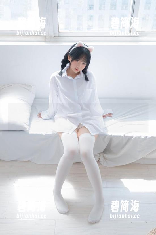 少女秩序-千澄 少女秩序 - 千澄:她的姐姐总是自带光环,精选套图迟早会让人想多了。
