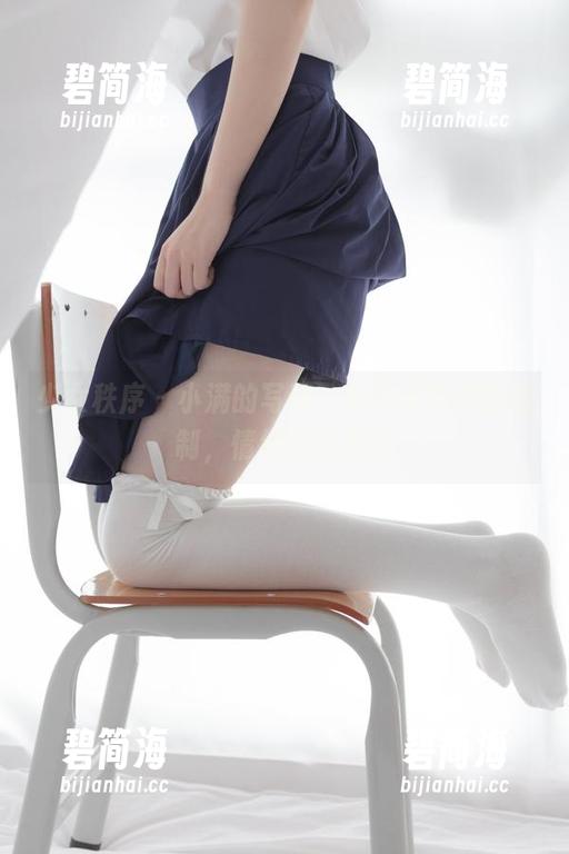 少女秩序 - 小满的写真，不仅仅是内部定制，情绪也在发光