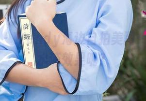 尤果网 – Wendy海边自拍美图：说好的水滴效果呢？