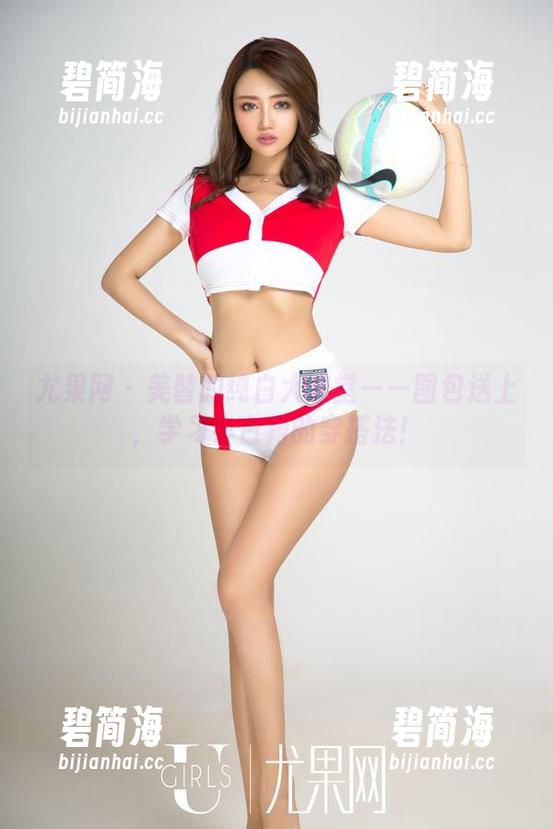 尤果网 - 美替的纯白大课堂——图包送上，学习小白裙的穿搭法！