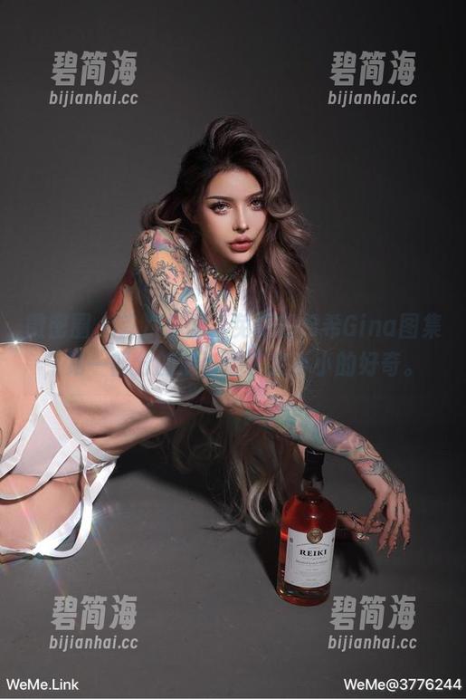 微密圈 - 首次见面，免费的希希Gina图集，第一部分的确引起了我小小的好奇。