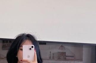 微密圈 – 牛奶撒了？别担心，张鑫baby的写真依旧美丽