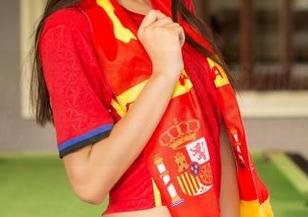 推女神 – 等等，这里是颜美汐的自拍写真集更新，脸美得我分不清东南西北！