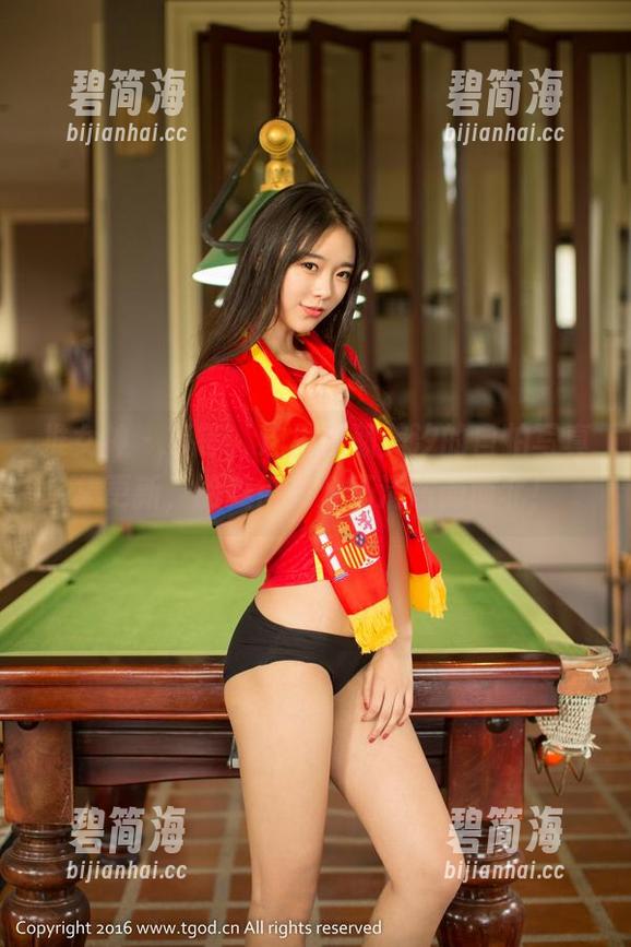 推女神 - 等等，这里是颜美汐的自拍写真集更新，脸美得我分不清东南西北！