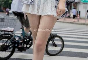 梦丝女神 – 灵唯的私房旅拍，打卡最美风景，快看这绝美的pose！