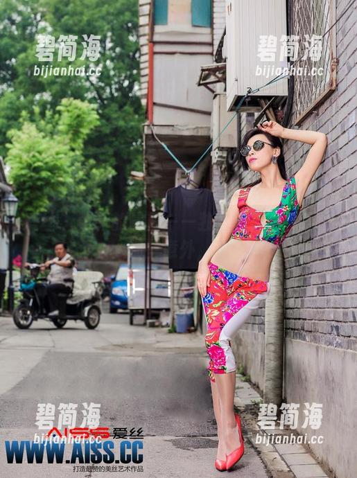 爱丝 - 索菲的最新——独自等待中生出的那些意外，啧