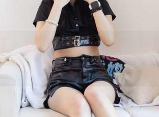 物恋传媒 – 这种高清裤里丝，猫耳说看不够就看不够！