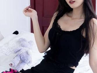 物恋传媒 – 菲菲的腿：你们准备好接受这份腿长“暴击”了吗？图片精选，奉上！