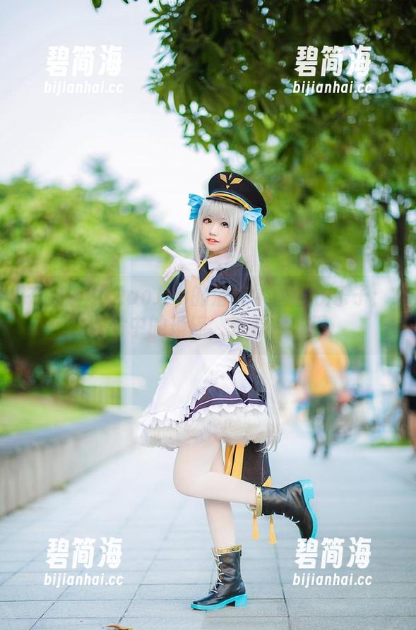 在猫君君MaoJun的清纯学妹里找乐子：图片中的琐碎，资源待发现