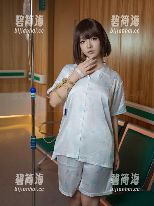 玉汇yuuhui的茶，写真的哲学：当一杯茶遇上套图，绝配无疑！