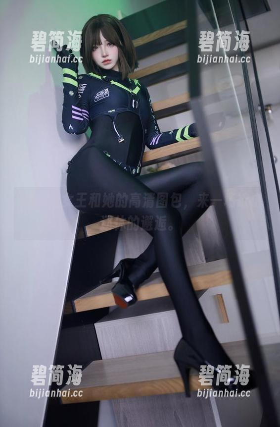 疯猫ss女王和她的高清图包，来一场欲说还休的邂逅。