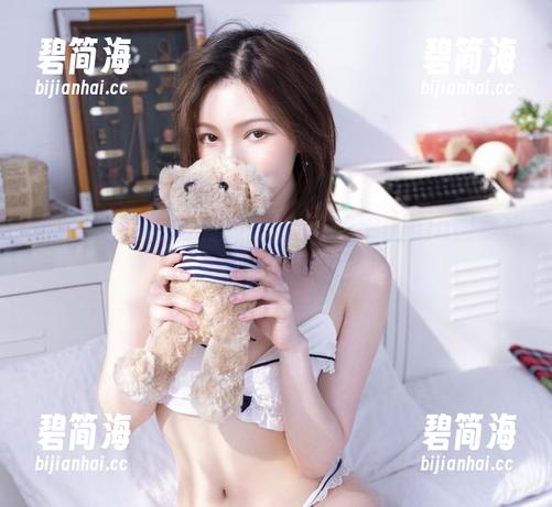 这才是皮衣应该有的态度，白露Bululu图集和资源值得一看。