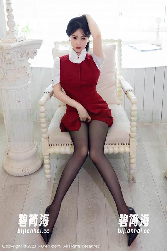 秀人网-刘婷婷 秀人网 - 咋回事,刘婷婷变身兔女郎?图包资料急需补充!