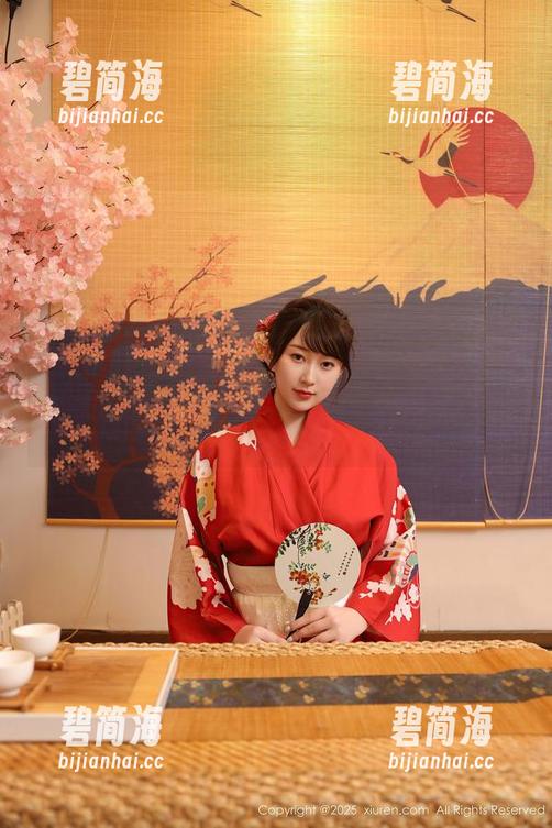 秀人网 - 用黑白书写的可儿kayen：每一幅作品都是件小福利