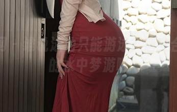 秀人网 – 谁说泳池只能游泳？唐安合集里的水中梦游吧