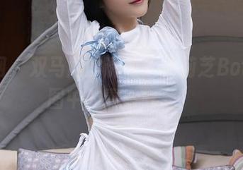 秀人网 – 双马尾的诱惑：徐莉芝Botty美图中的青春气息！