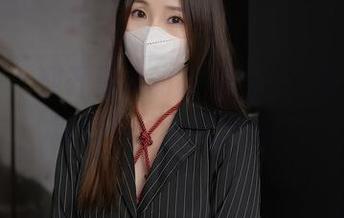 秀人网 – 翻开曼柔的模特合集，脑海中飘过太多模糊的想法…